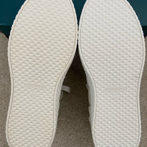 New in Box - Aerosoles Eve Off-White Sneakers Size 8 - Picture 3 of 6